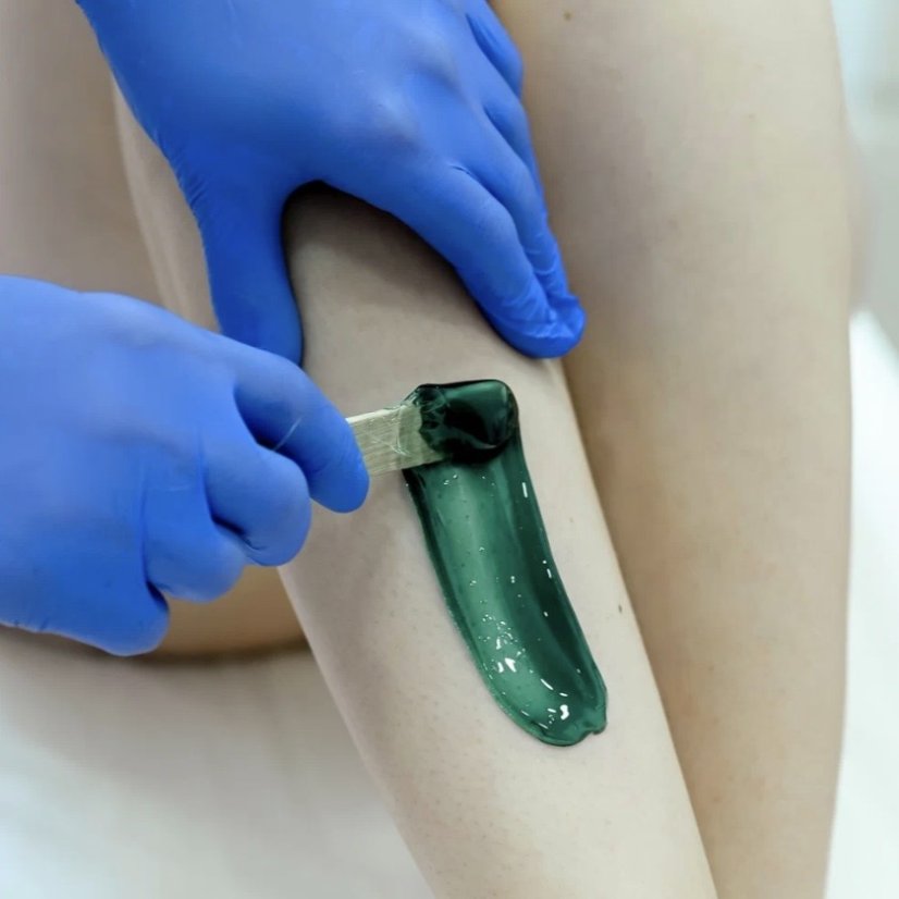 ITALWAX Depilační sada – filmový vosk Azulén 200 g + špachtle 100 ks + Podepilační olej 100 ml