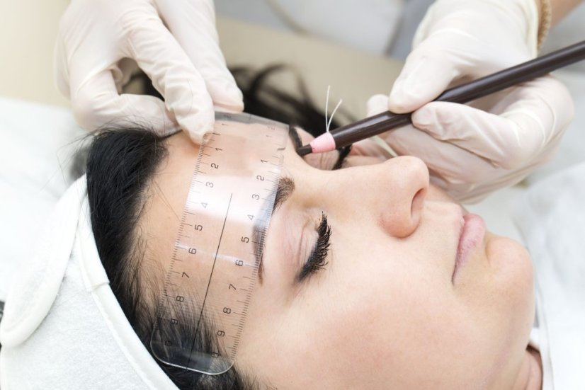 Regla para cejas